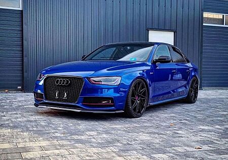 Audi S4 3.0 TFSI S tronic quattro -