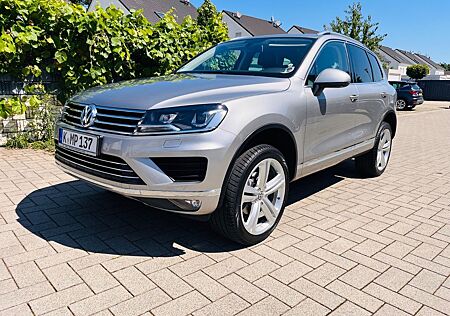 VW Touareg Volkswagen 3.0 V6 TDI SCR Tiptr. Terrain Tech -