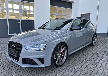 Audi RS4 Avant 4.2 FSI quattro B&O Carbon Exclusiv