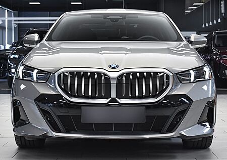 BMW 550e xDrive M Sport PHEV
