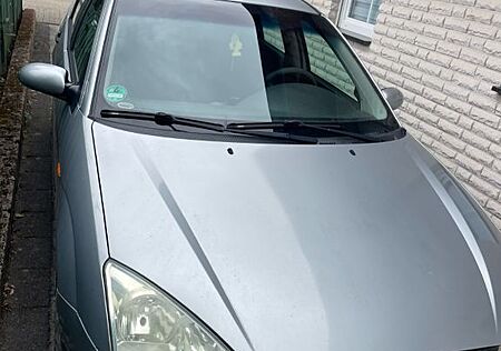Ford Focus 1,6 Viva Viva