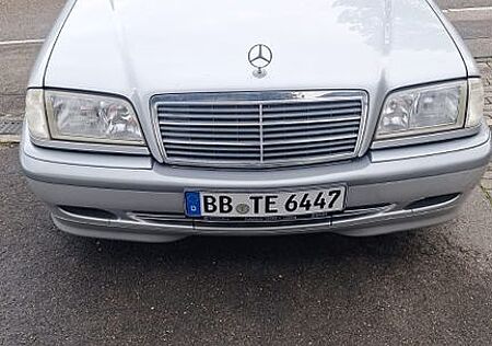 Mercedes-Benz C 240 CLASSIC Classic, Automatik, TÜV 05/2027