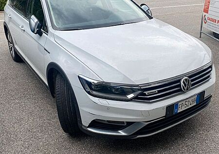 VW Passat Alltrack Volkswagen