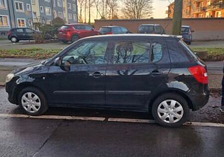 Skoda Fabia 1.2l TSI 63kW Classic Classic
