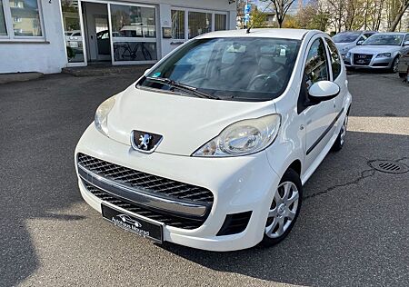 Peugeot 107 Millesim 200 70 - TÜV neu