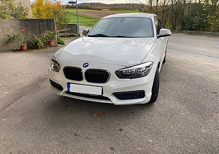 BMW 116i - 5 Sitze - 8-fach bereift - TÜV
