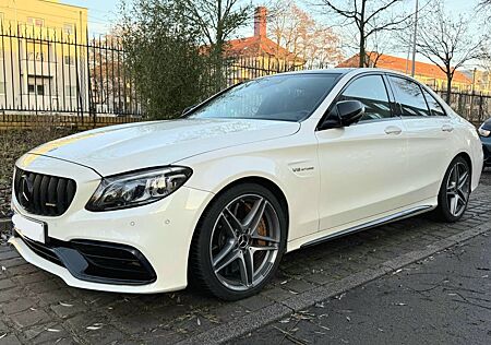 Mercedes-Benz C 63 AMG C 63 S AMG*PERFORMANCE*PANO*KERAMIK*