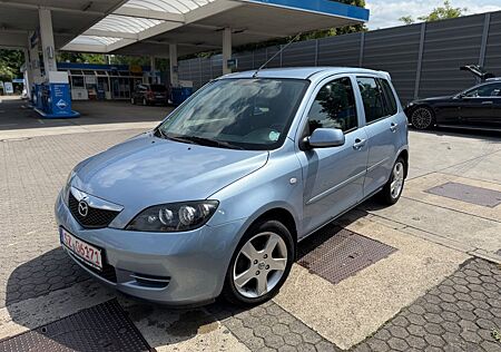 Mazda 2 Lim. 1.4 Active TÜV NEU/KLIMA/SERVICE NEU