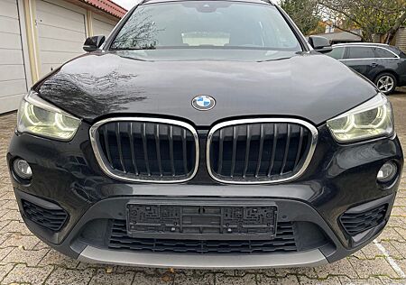 BMW X1 S-drive 16d Led Navi Volleder PDC