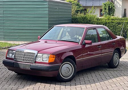 Mercedes-Benz 200