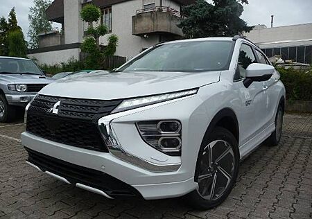 Mitsubishi Eclipse Cross Plug-in Hybrid PLUS 2.4 MIVEC 4WD