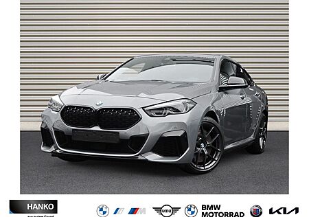 BMW M235i xDrive A
