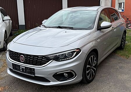 Fiat Tipo 1.6 MultiJet LOUNGE LOUNGE