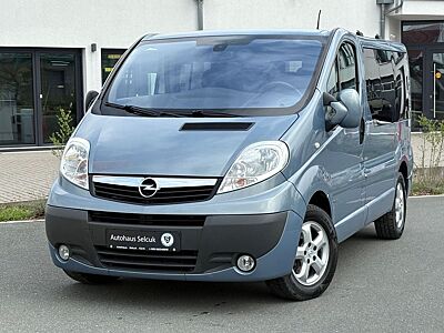 Opel Vivaro Tour Cosmo *8-Sitzer*PDC*Kamera*SHZ*Navi*