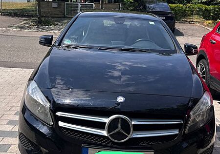Mercedes-Benz A 180 CDI DCT -