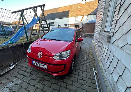 VW Up Volkswagen ! 1.0 44kW club ! club !