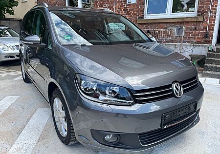 VW Touran Volkswagen Life 1,4 TSI