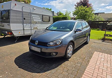 VW Golf Volkswagen 1.6 TDI Variant Kombi