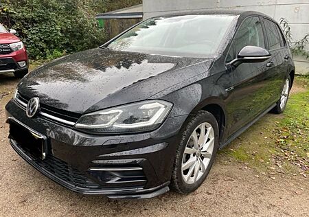 VW Golf Volkswagen VII Lim. Highline R-Line/ACC/LED/98.900km