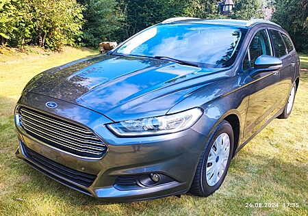 Ford Mondeo Kombi Euro 6 Navi neuer Service 2. Hand