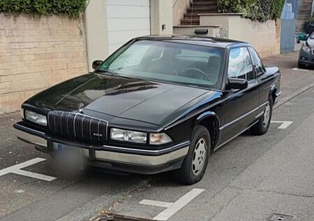 Buick Regal Coupe Limited Edition 2.8 V6 Automatik