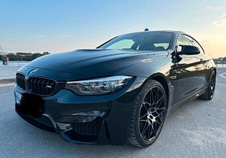BMW M4 Coupe Competition, Top Austattung, gepflegt