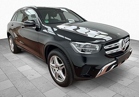 Mercedes-Benz GLC 300 de AMG HUD*Pano*Sound*LED*VollLeder*360