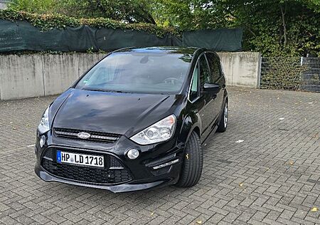 Ford S-Max 2,0 EcoBoost 176kW Titanium S PowerShi...