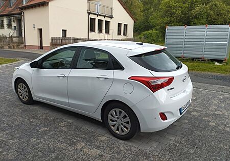 Hyundai i30 1.6 CRDi 81kW SoKo Navi