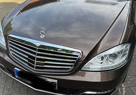 Mercedes-Benz S 500 BlueEFFICIENCY -