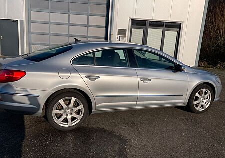 VW Passat CC Volkswagen 2.0 BlueTDI -