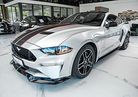 Ford Mustang GT 5,0 LED/SPUR/KLAPPE/LEDER/TOP
