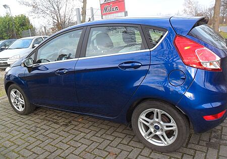 Ford Fiesta Titanium 1.0 Klimaautomatik Tüv/Au Neu