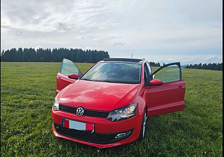 VW Polo Volkswagen 1.6TDI 3.H 141tkm Pano Temp usw!