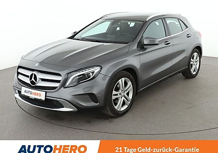 Mercedes-Benz GLA 180 Urban Aut.*XENON*TEMPO*PDC*SHZ*KLIMA*AHK