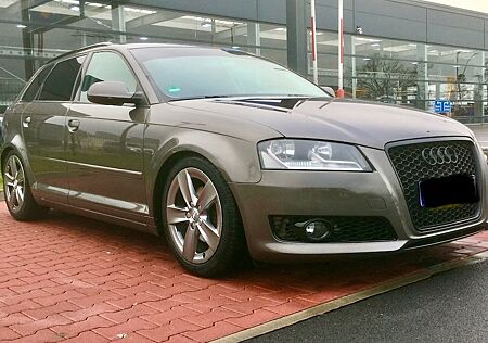 Audi A3 1.8 TFSI Attraction Sportback