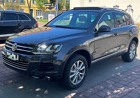 VW Touareg Volkswagen 3.0 TDI Exclusive *Pano+Kamera+LED* Voll