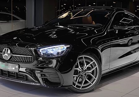 Mercedes-Benz E 220 E 220d AMG Coupe Pano Burmester Massage Kamera