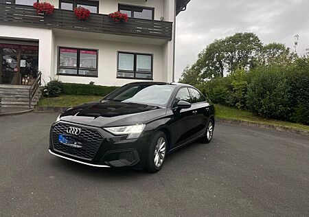 Audi A3 35 TFSI Limousine -