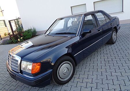 Mercedes-Benz 200 E Automatik I.Hd.199 tkm H - Kennz.TÜV - NEU