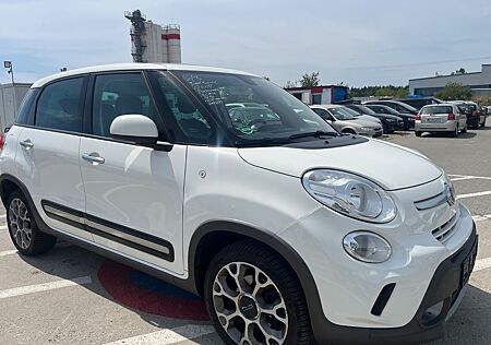 Fiat 500L Trekking/Panorama/Sithz/Klima/Tüv03/2026/