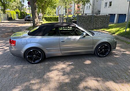 Audi A4 3.0 TDI (DPF) quattro Cabriolet -