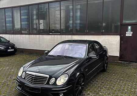 Mercedes-Benz E 63 AMG