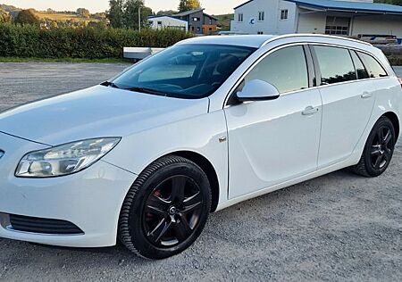 Opel Insignia Sports Tourer 2.0 CDTI 2250€ VB