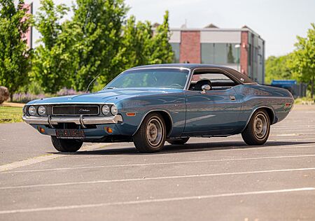 Dodge Challenger 383 SE