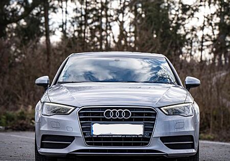 Audi A3 1.8 TFSI Ambiente Sportback Ambiente