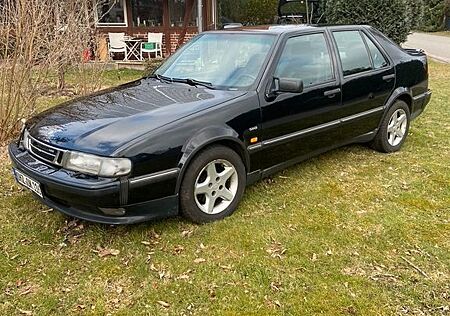 Saab 9000 CSE 2,3 Turbo 200 PS