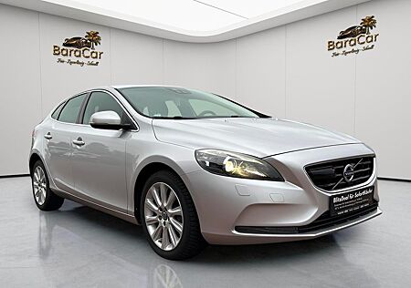 Volvo V40 Momentum AUTOMATIK DIESEL*WENIG KM*TOP*