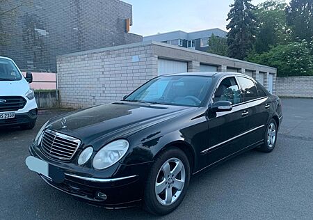 Mercedes-Benz E 220 CDI AVANTGARDE Avantgarde