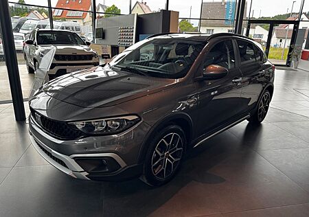 Fiat Tipo MY23-CROSS 1.5 GSE KAMERA SITZH ACC